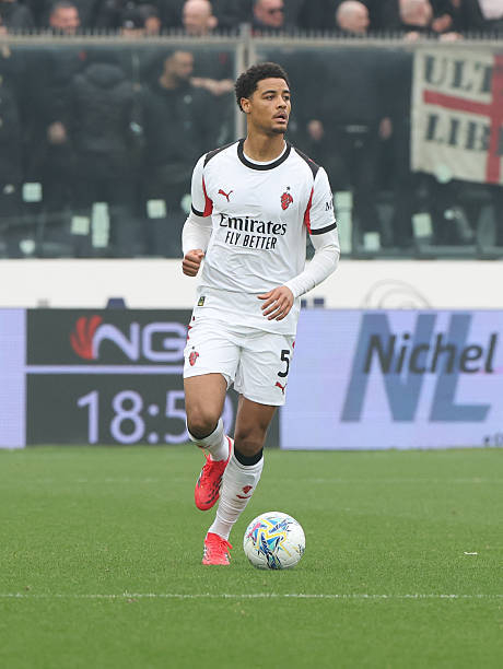 开云下载-米兰放弃引进迪萨西，继续信任比利时小将德温特|AC米兰|意甲|转会|克雷莫纳|体育赛事讨论_新浪体育_新浪新闻